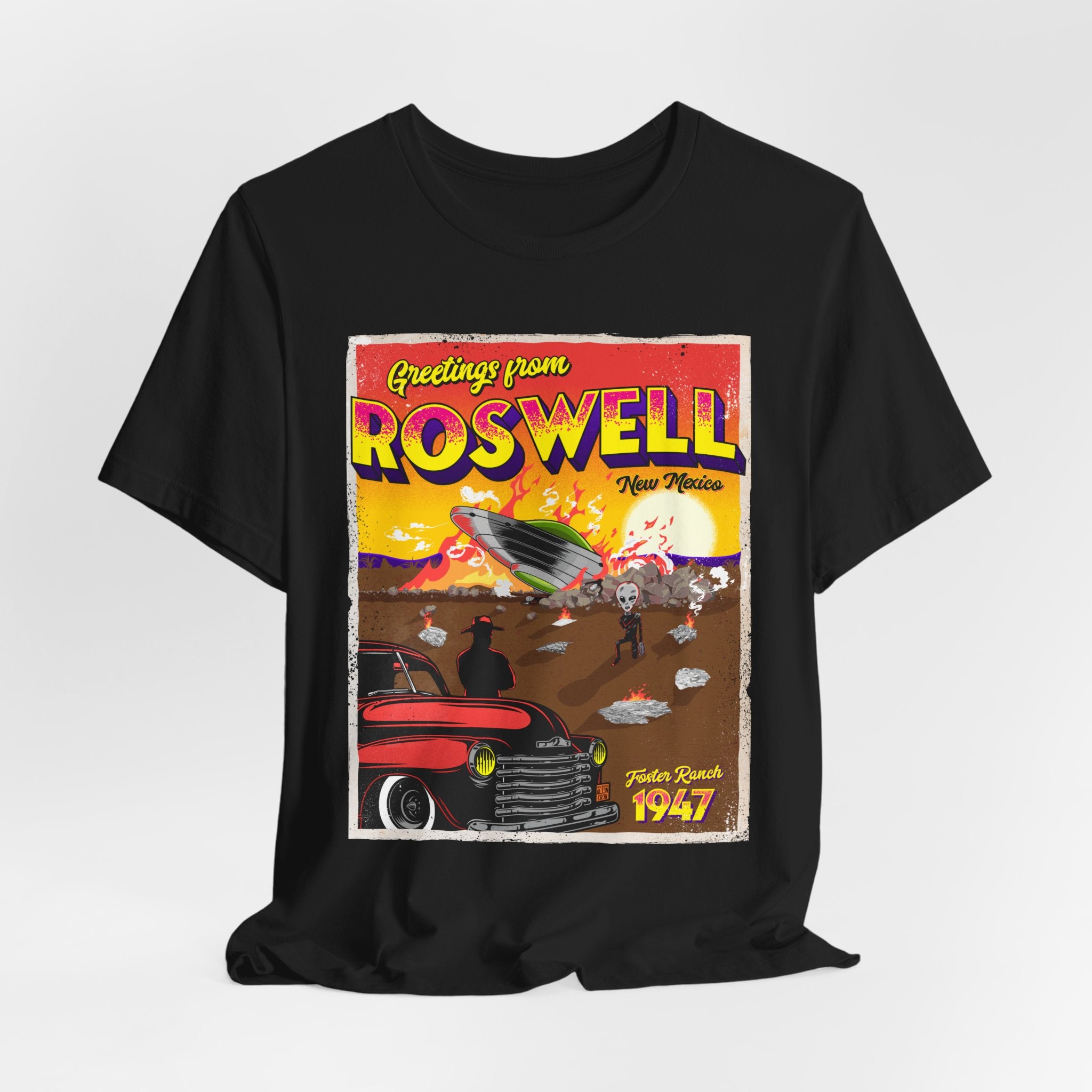 Roswell 1947 Vintage UFO Tee — Greetings From Roswell Alien Poster T-Shirt